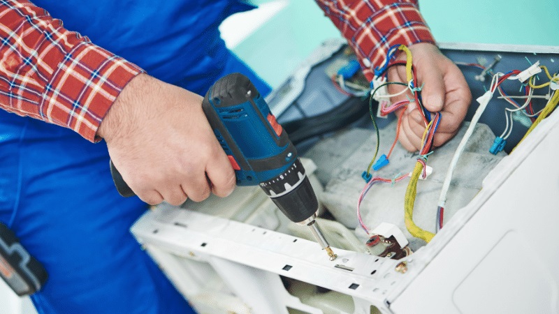 Kazan Fujitsu Fujitsu çamaşır makinesi kart tamiri – Su almama arızası orijinal parça ile giderildi. - Teknik servis örneği